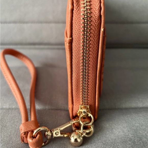 LC Lauren Conrad Coral Wallet with Cream Interior - Picture 7 of 11